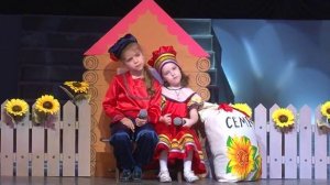 Смешные дети: "Песня про семечки" (То не утки крякают, не лягушки квакают)