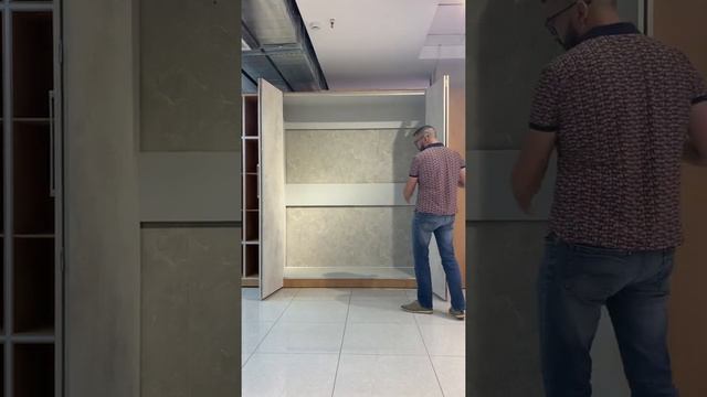 Как работает шкаф с доводчиком дверей