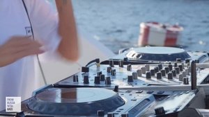 LADY WAKS || FROM RUSSIA WITH BASS #004