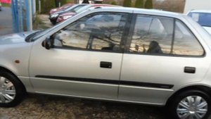 Suzuki Swift 1.3 sedan