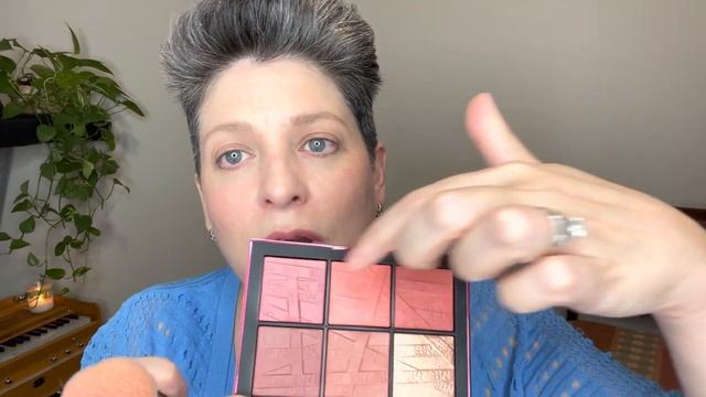 NARS PERFECT FOR HOLIDAYS! High Profile Cheek Palette & Unwrapped Eyeshadow Palette in Dolce Vita смотреть онлайн