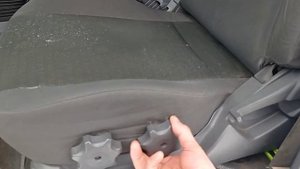 ISUZU NPR75 УСТАНОВКА ВОДИТЕЛЬСКОГО СИДЕНИЯ ОТ KIA RIO II