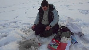 Рыбалка на льду в ейском лимане