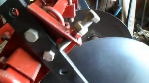 Переделка мотоблока зборка подьемный механизм и лопата отвал.