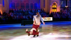 Александра Урсуляк и Роман Костомаров. "Besame Mucho". Фрагмент выпуска от 13.09.2014