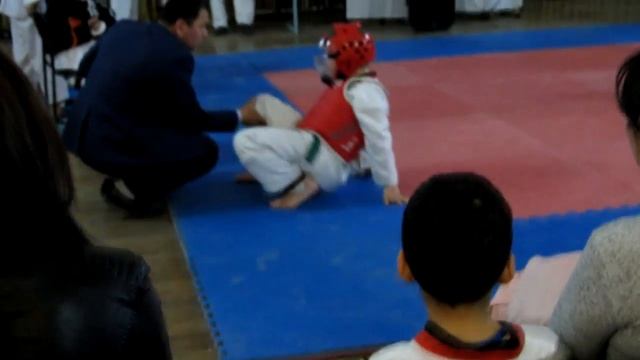 VLOG Ярик получил травму на соревнованиях по Таэквондо ВТФ смотреть онлайн