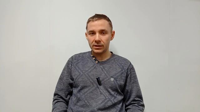 Жмот не дарит подарки! смотреть онлайн