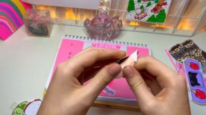 НОВИНКА ПЛАСТЫРИ || Бумажные сюрпризы Распаковка бумажных сюрпризов - КИСА ПЛЮША