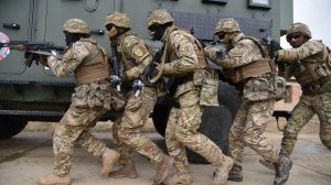 Украинцев готовят к большой войне