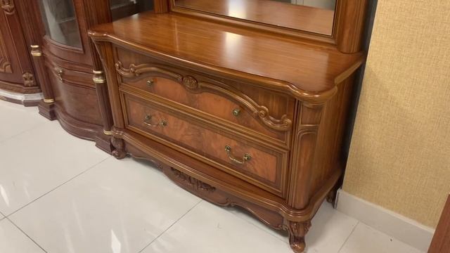 Красивый комод с зеркалом Montario. Купить мебель для прихожей в Калининграде и области смотреть онлайн