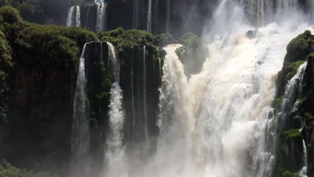 Водопады Адам и Ева, Игуасу, Аргентина смотреть онлайн
