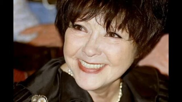 "Как дышит, так и пишет. Белла Ахмадулина"