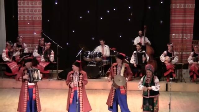 Чернігівський академічний народний хор "Весільна полька" смотреть онлайн