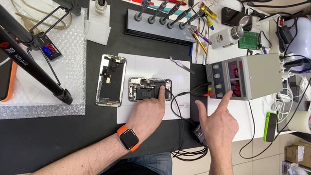 Нельзя Мыть под краном телефон! И точка!