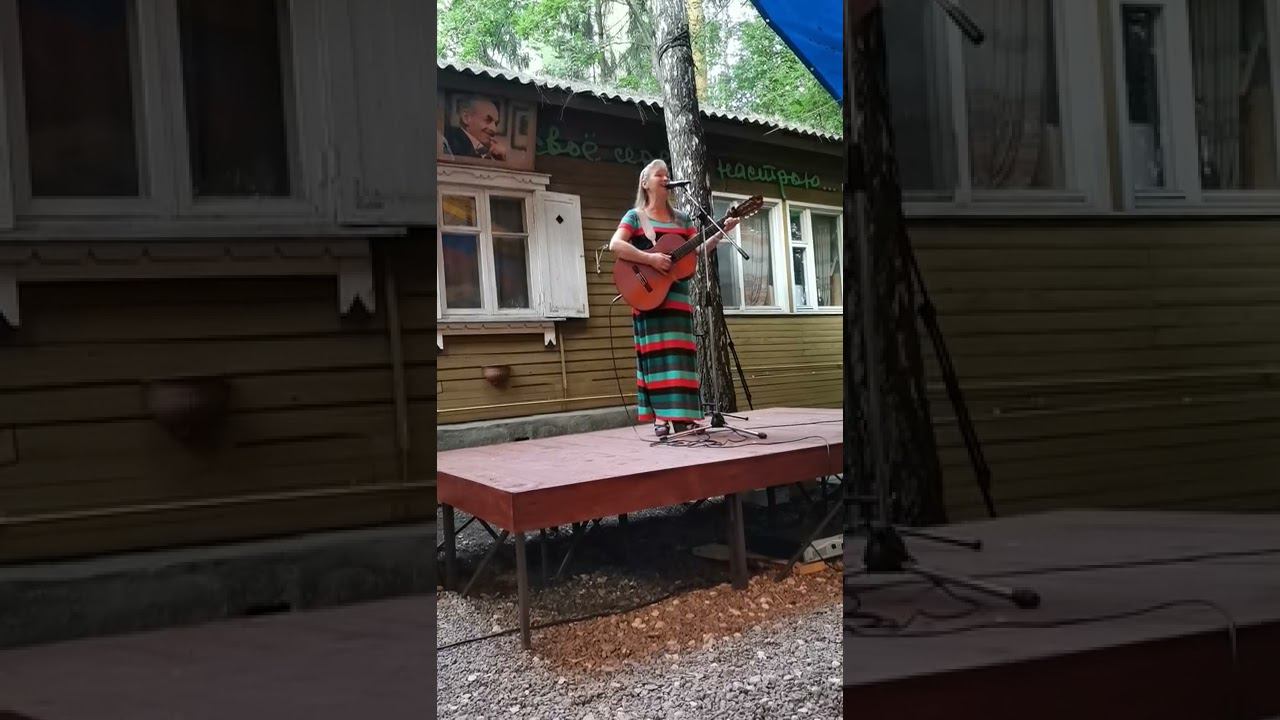 Галина Хомчик  "Бежит река" "А снег идёт" 06.08.2022