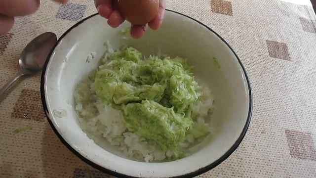 ПОЛЕЗНОЕ И ВКУСНОЕ ЛЕТНЕЕ БЛЮДО // ОЛАДЬИ ИЗ КАБАЧКОВ