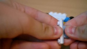 Как собрать полицейскую машину из LEGO
