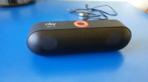 Bluetooth-Колонка NBY 18 портативная с поддержкой TF-карты и FM-радио.