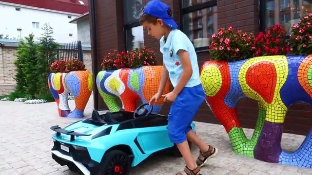 German Joy rides a Big color Cake for his sister - Challenge смотреть онлайн