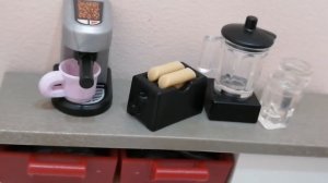 Чем занимались Маринетт и Лука у Луки дома?