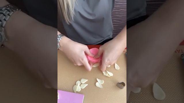 Георгин из Пластичного Шоколада