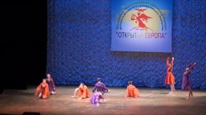 Танец "И падали листья" руководитель Дресвянская В.А.