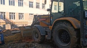 Опыт эксплуатации экскаватора-погрузчика Mecalac TLB 890