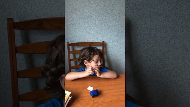 Бейблейд Cosmo Valkyrie (Космо Волтраек) смотреть онлайн