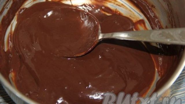 Бананы в шоколаде на палочке