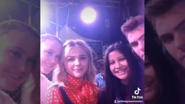 NOW CHLOE GRACE MORETZ clássic
