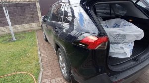Toyota Rav 4 2020, меняем резину на зимнюю