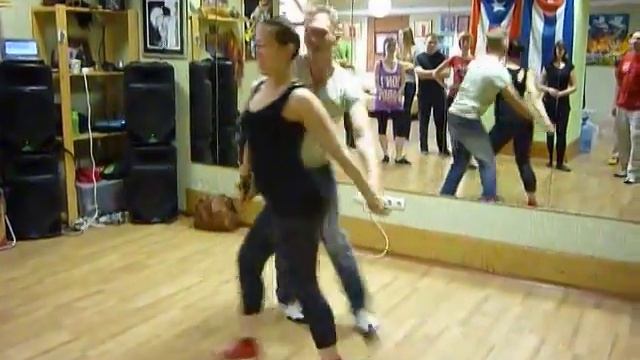 Сальса (средняя группа) в SDS смотреть онлайн