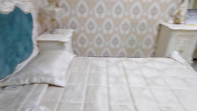 Спальня Эмилия с 6 дверным шкафом Крем глянец от фабрики Фортуна мебель.