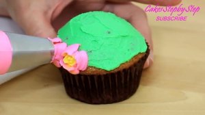 RUSSIAN PIPING TIPS | How To Make Beautiful Flower Cupcakes by Cakes StepbyStep