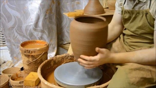 Как изготовить бутылку из двух частей. How to make a bottle of two parts смотреть онлайн