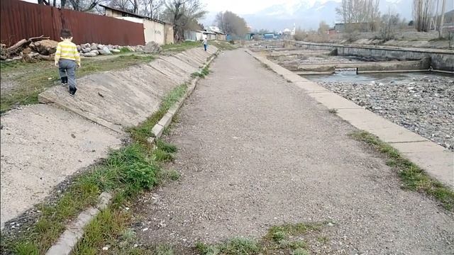 Далиль Бугачиев и Дени. Тренировки чемпионов! смотреть онлайн