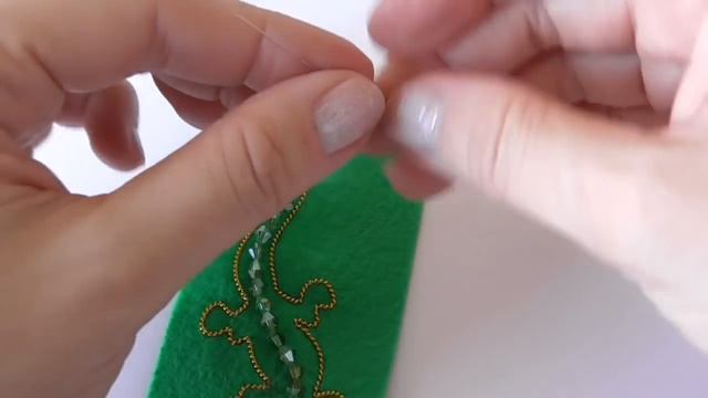 Брошь "Ящерица" из бисера. Мастер-класс. I часть / DIY Beaded Lizard Brooch 1 part смотреть онлайн