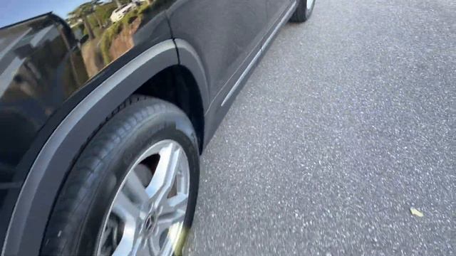 2020 Mercedes-Benz GLB 250 4MATIC SUV Black смотреть онлайн