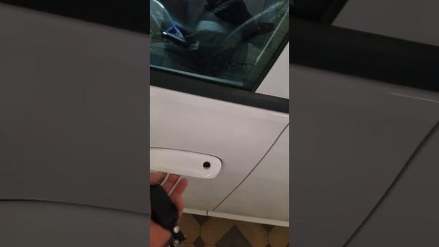 Говорящий автомобиль.