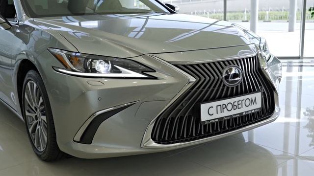 Lexus ES250 смотреть онлайн