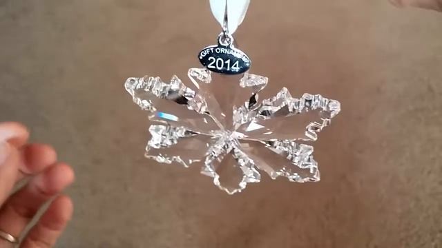 2014 Swarovski Annual Edition Crystal Snowflake Christmas Ornament Unboxing смотреть онлайн