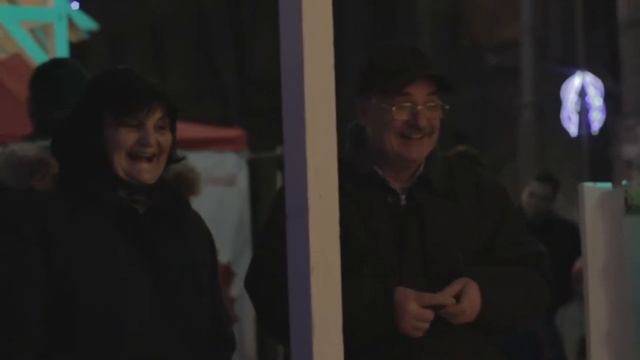 Рождественская Ярмарка в Бухаресте смотреть онлайн