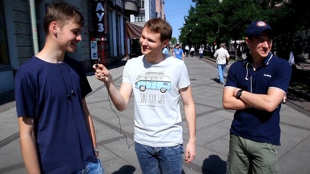 Вопрос Ребром. Выпуск 8. ПОчему говорят, что блондинки глупые? Портал "Реальная школа" смотреть онлайн