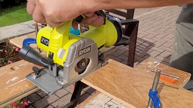 Engineered Wood Flooring Project - Step-By-Step Guide to Laying an Engineered Wood Floor