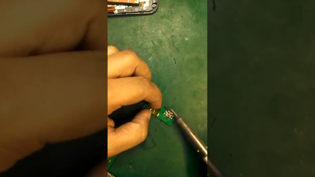 Troca de conector de carga moto G2 смотреть онлайн