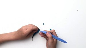 Лепим Годзиллу из пластилина / Modeling Godzilla from plasticine