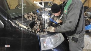 Снятие и дефектовка  мотора AXA  2.0 8 клапанов Volkswagen Caravel