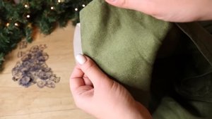 DIY: МУСОР В ДЕЛО #5 Новогодний декор из мусора своими руками. Календарь ожидания Нового года.