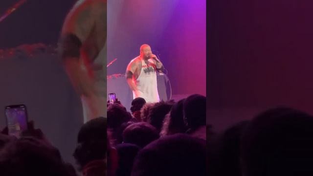 Action Bronson- Latin Grammys live at the Paramount Theatre in Seattle 2/5/22 смотреть онлайн