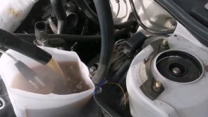 Toyota Carina.Не греет печка. Промывка радиатора!